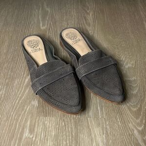 Vince Camuto Women's Size 9.5 Kaylana Suede Leather Slip On Mules Grey Shoes